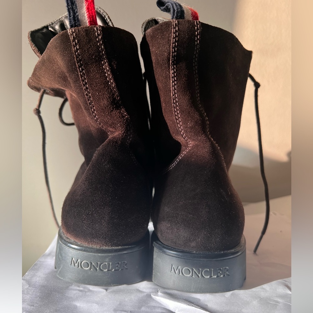 Moncler chocolate brown suede boot - Picture 4 of 5